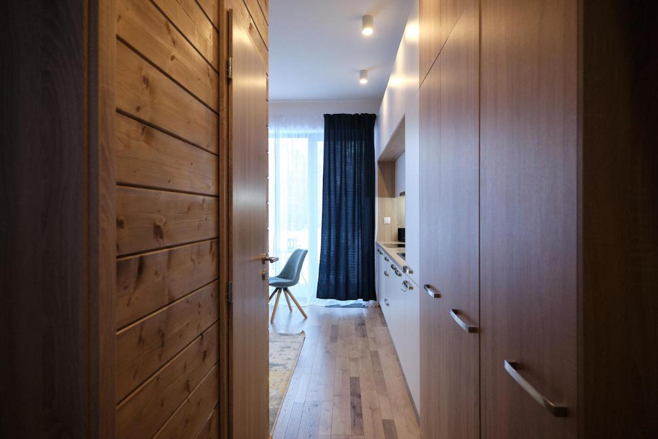 Lovely 1-Bedroom Vacation Home With Free Parking Demanovska Dolina Exterior photo